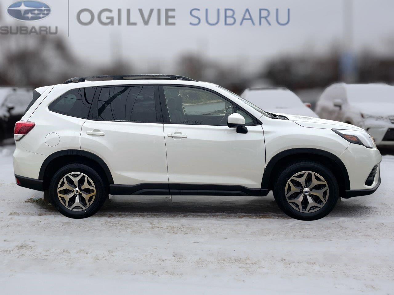 2023 Subaru Forester Touring 4dr All-Wheel Drive Photo