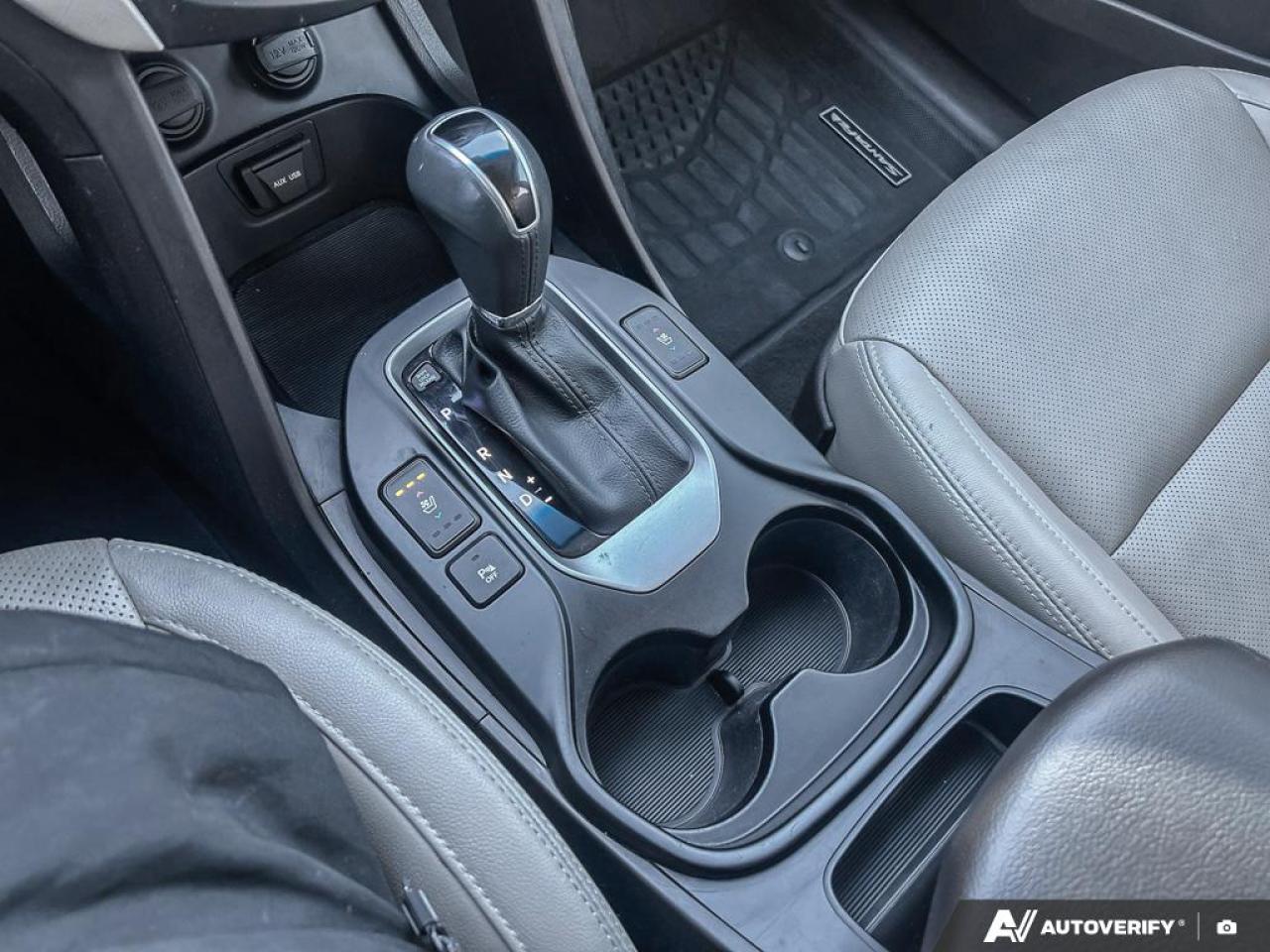 2016 Hyundai Santa Fe XL Limited Adventure Edition w/6 Passenger (A6 4dr All-Wheel Drive Photo