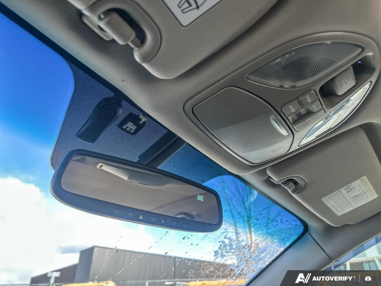 2016 Hyundai Santa Fe XL Limited Adventure Edition w/6 Passenger (A6 4dr All-Wheel Drive Photo