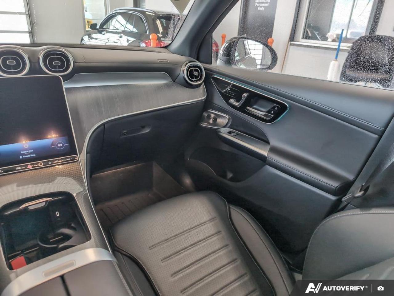 2024 Mercedes-Benz GLC 300 Base GLC 300 4dr All-Wheel Drive 4MATIC Photo