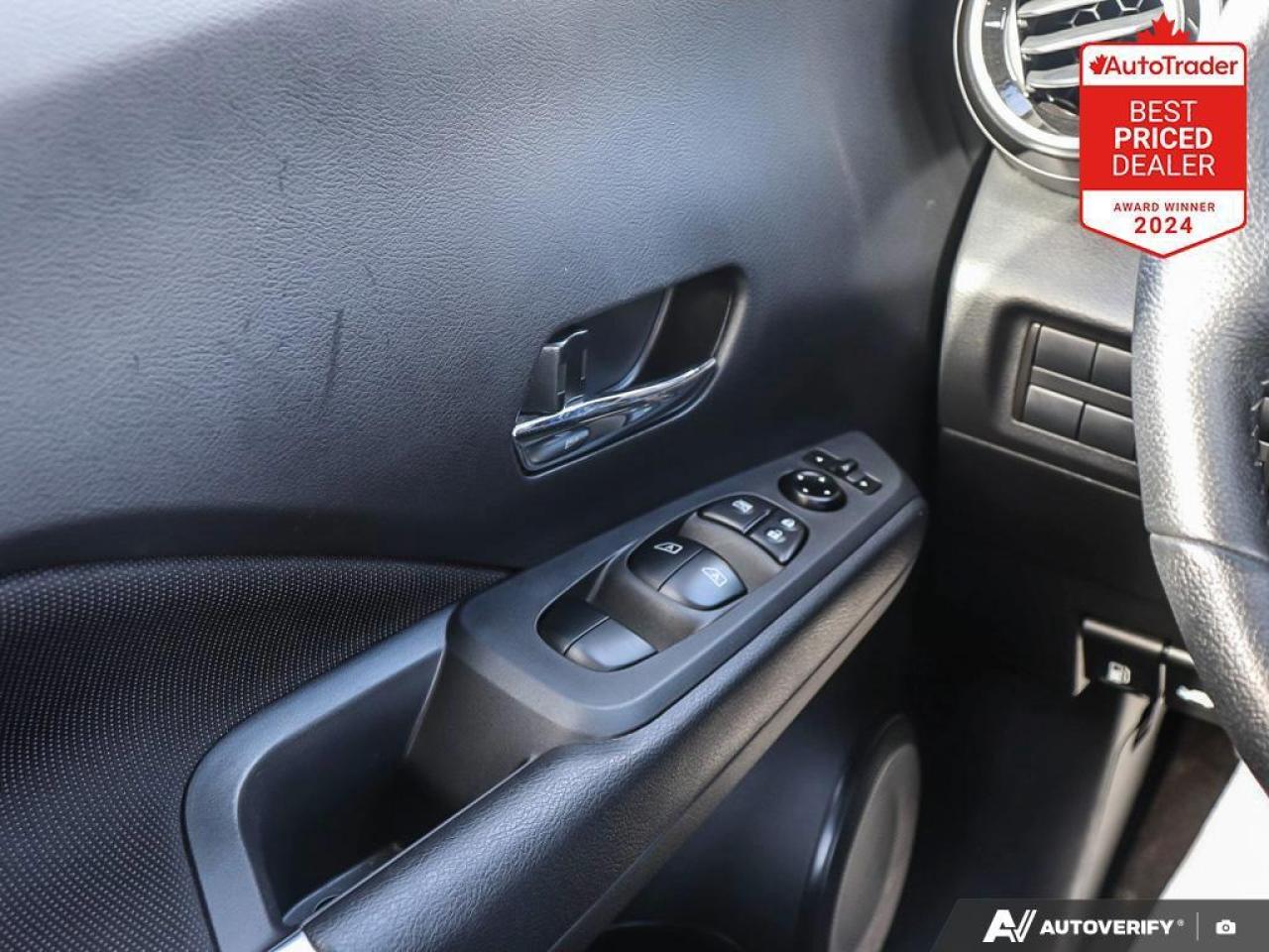 2025 Nissan Kicks Play SV 4dr Front-Wheel Drive Photo