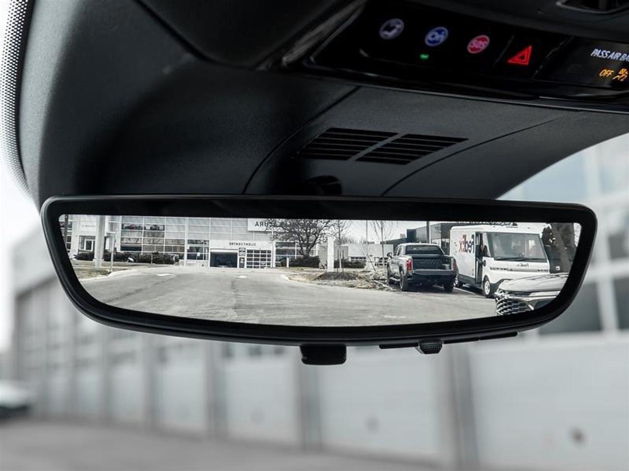 2026 Cadillac LYRIQ Signature Luxury 4dr Photo