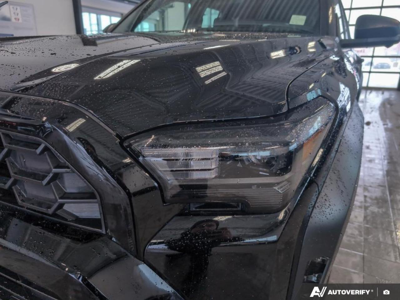 2025 Toyota 4Runner Hybrid Base 4dr 4x4 Photo