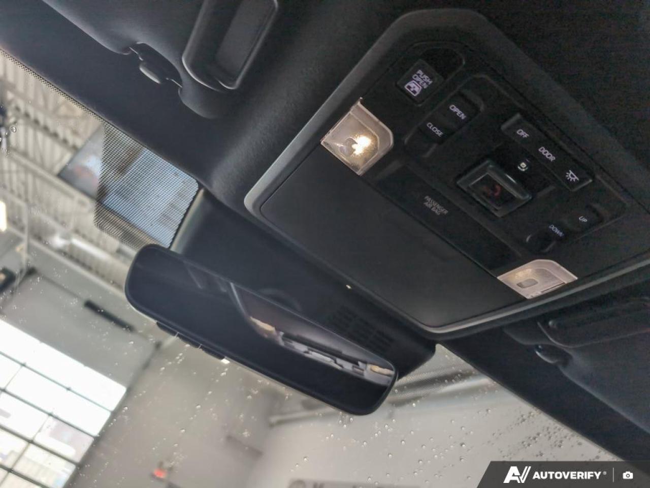 2025 Toyota 4Runner Hybrid Base 4dr 4x4 Photo