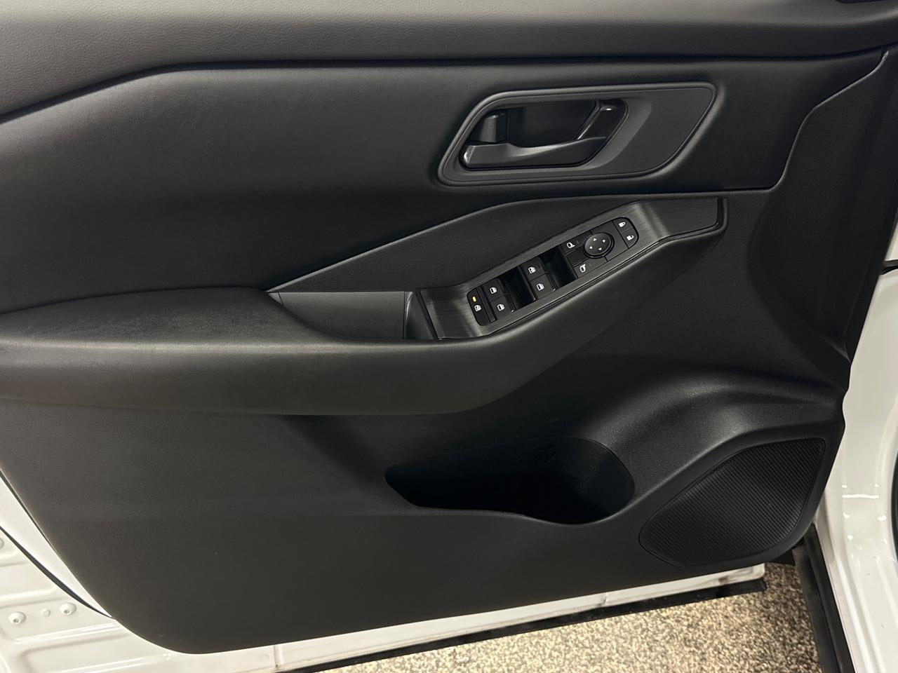 2024 Nissan Rogue S 4dr All-Wheel Drive Sport Utility Photo