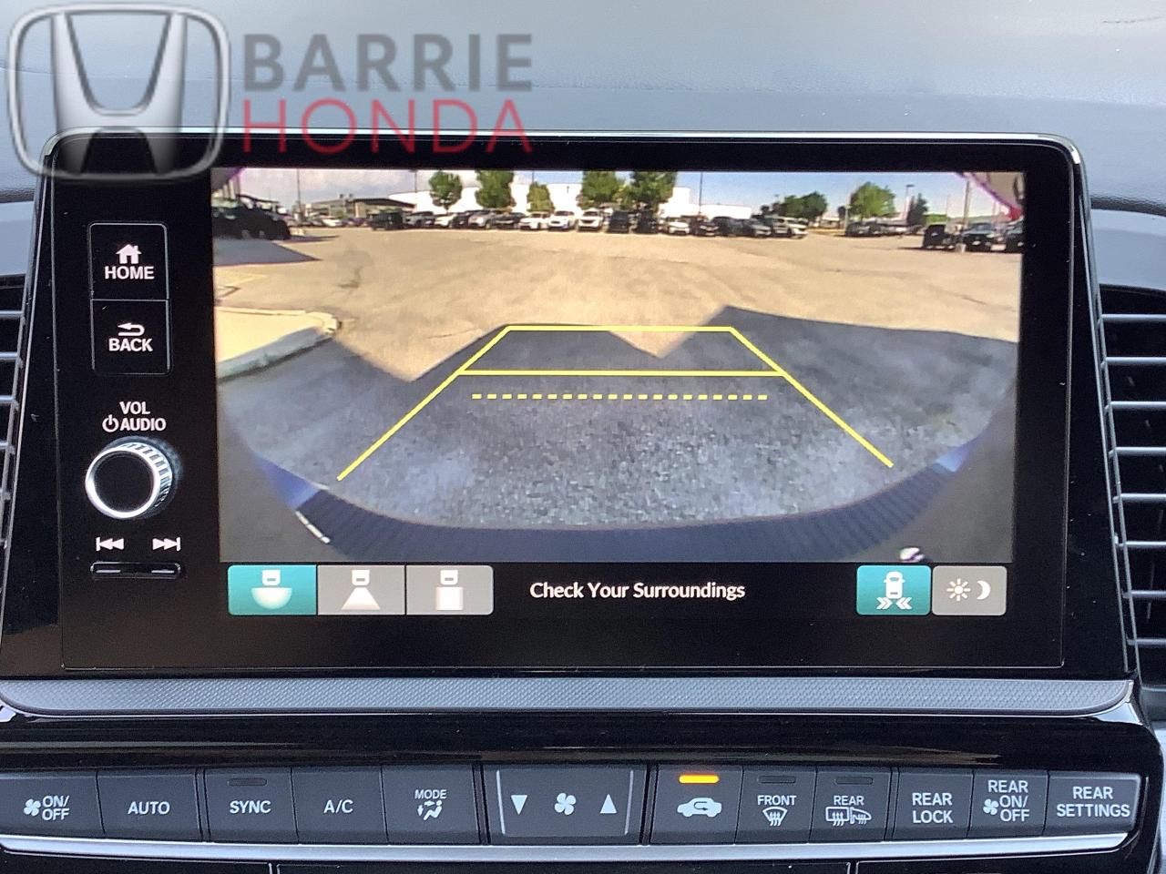 2026 Honda Odyssey Sport-L Passenger Van Photo2