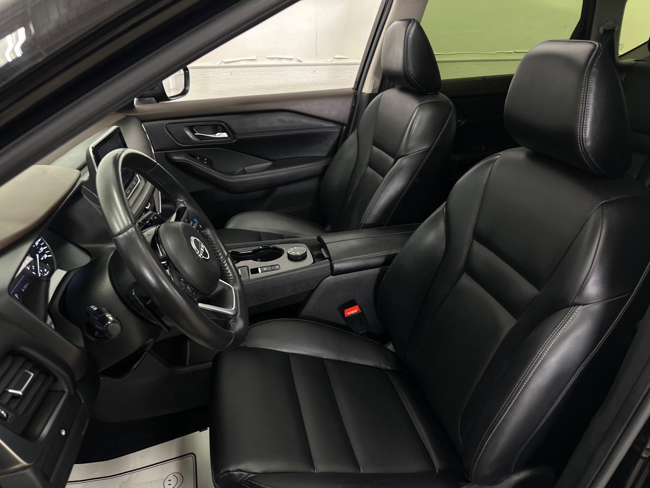 2023 Nissan Rogue SV Midnight Edition 4dr All-Wheel Drive Sport Utility Photo