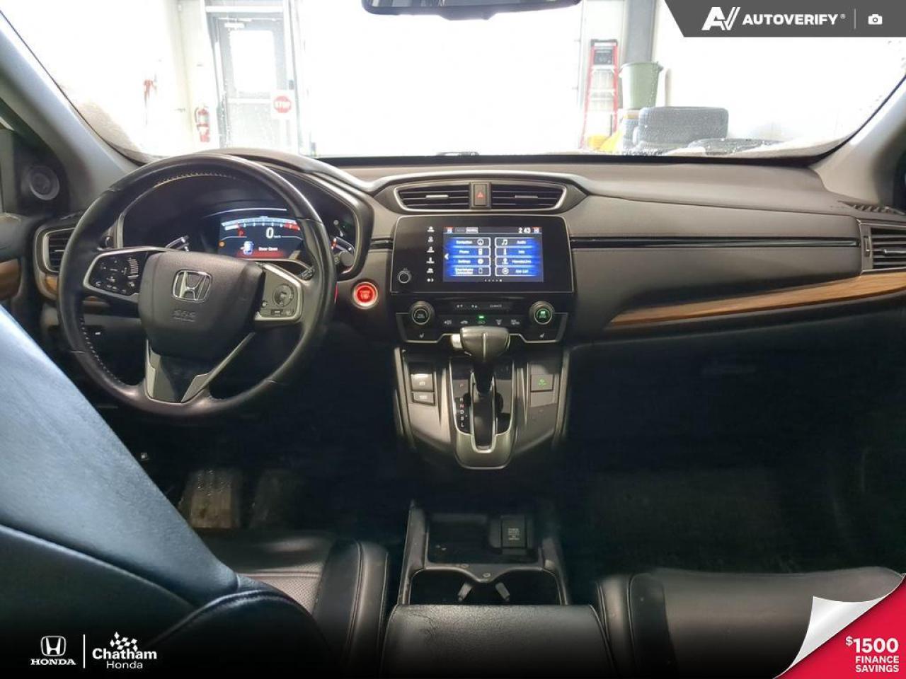 2018 Honda CR-V Touring AWD Photo