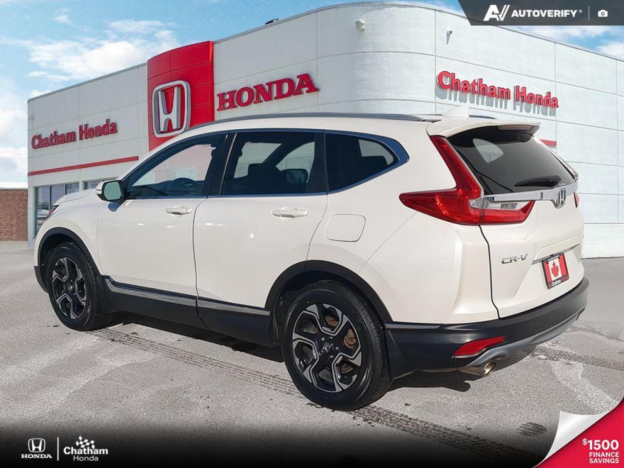 2018 Honda CR-V Touring AWD Photo