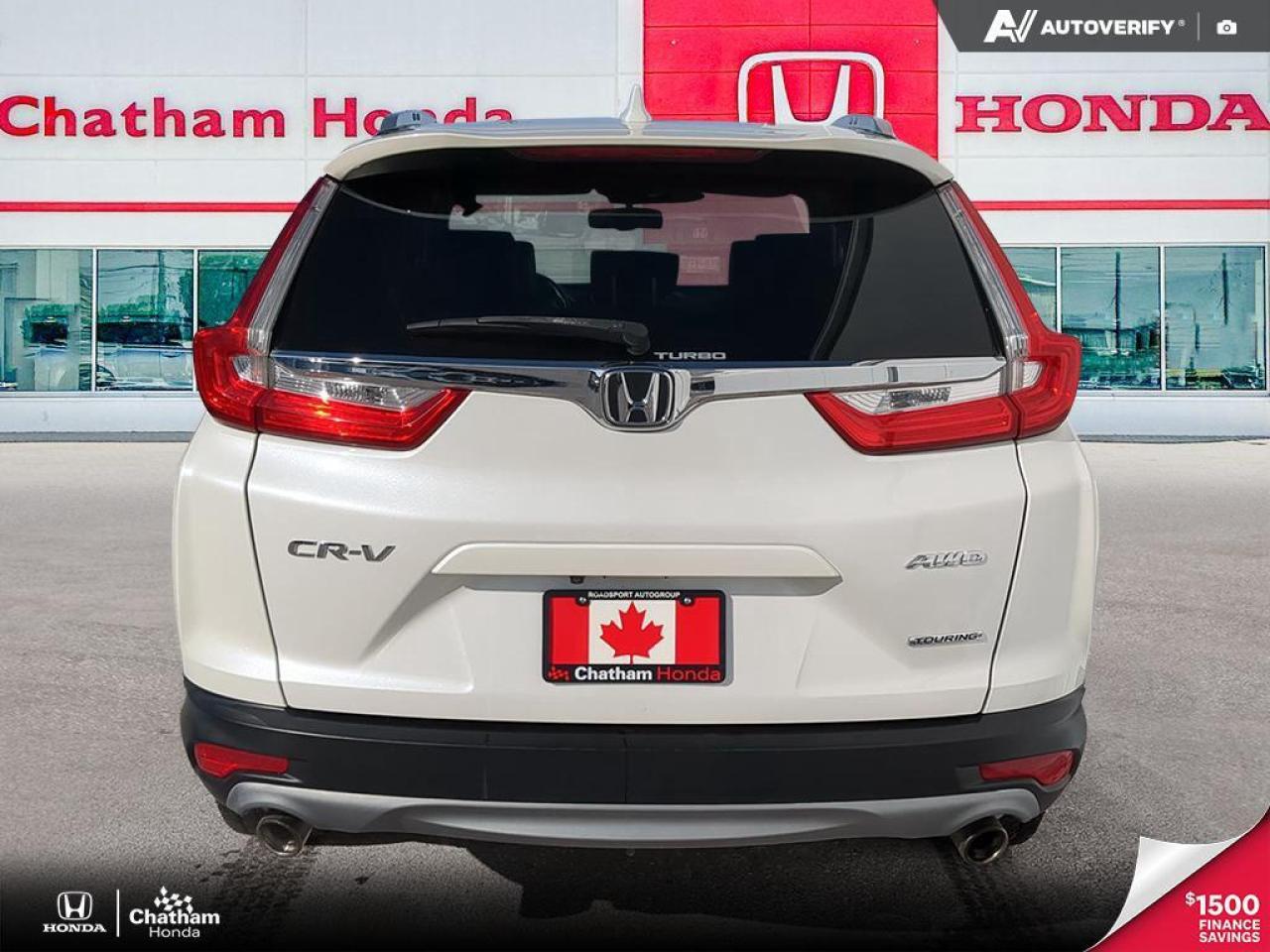 2018 Honda CR-V Touring AWD Photo4