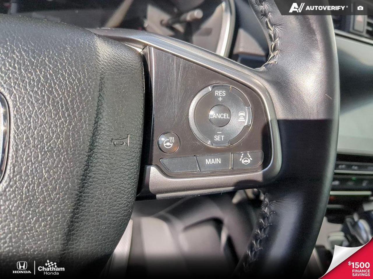 2018 Honda CR-V Touring AWD Photo