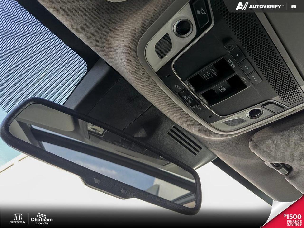 2018 Honda CR-V Touring AWD Photo