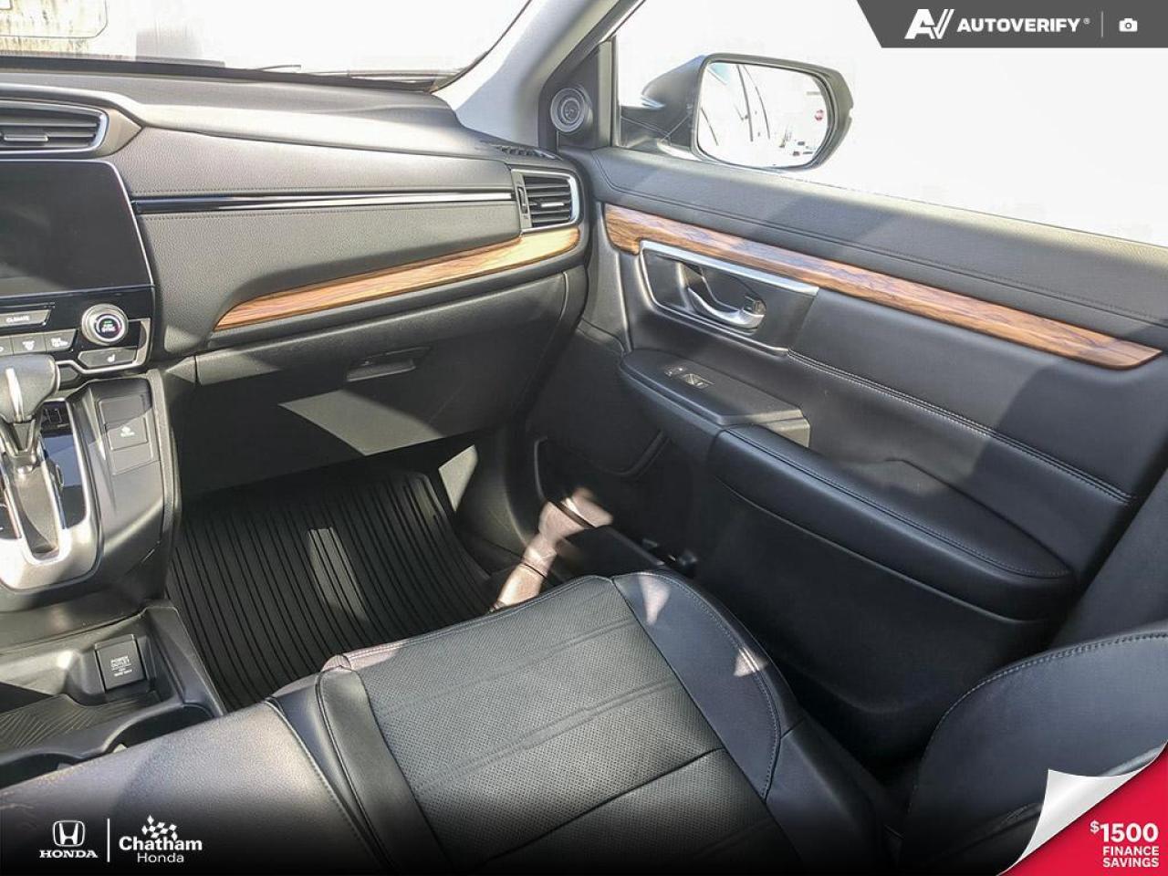 2018 Honda CR-V Touring AWD Photo