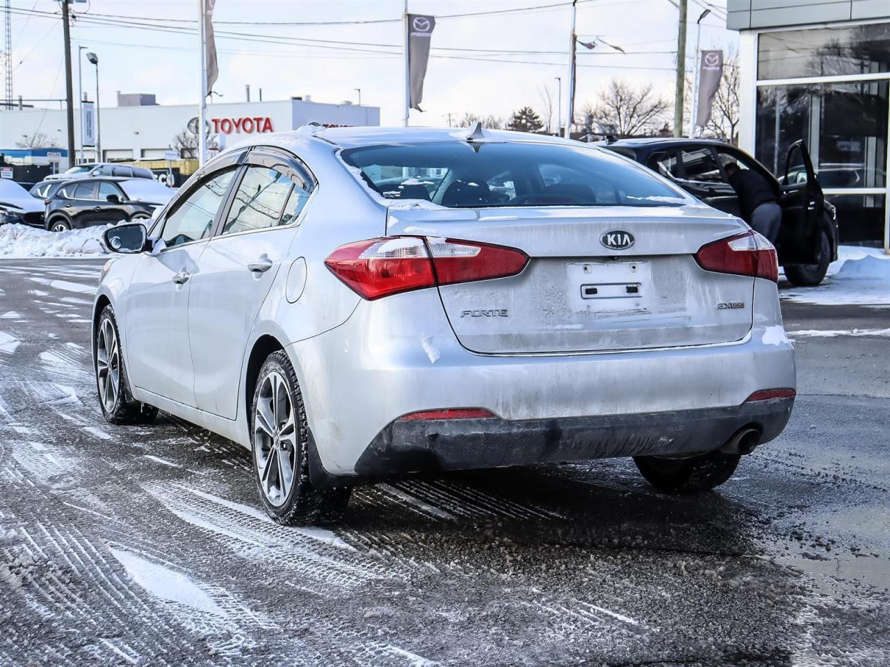 2015 Kia Forte EX AUTO REAR CAMERA HEATED SEATS Photo3