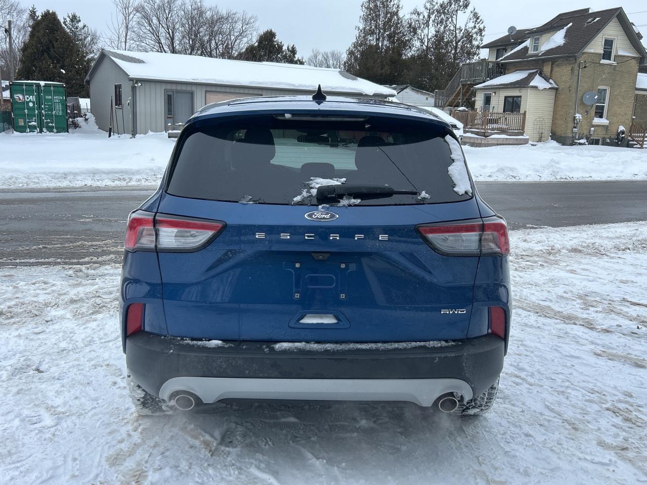 2022 Ford Escape S    AWD.  ** CLEAN ** Photo