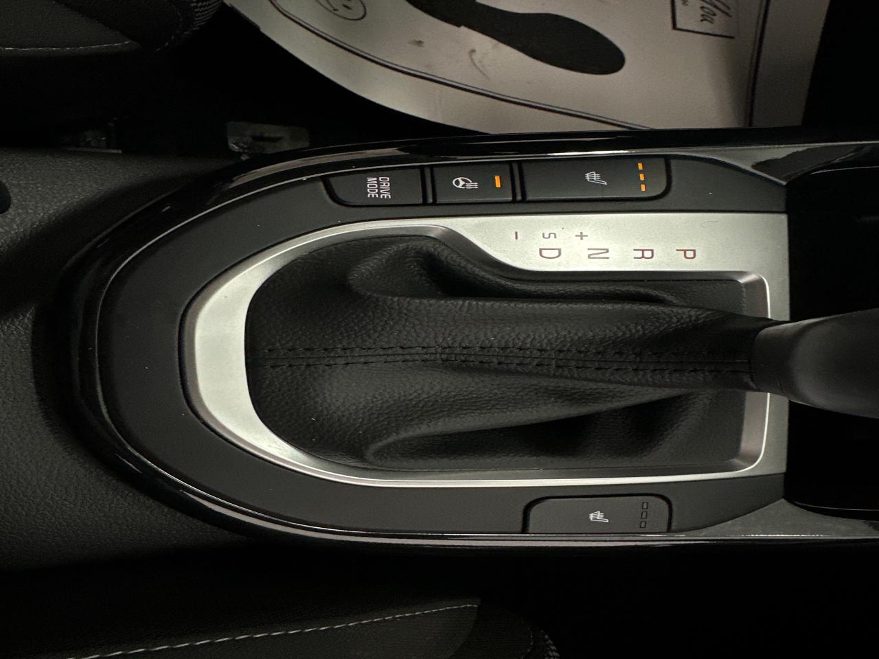 2023 Kia Forte EX 4dr Sedan Photo