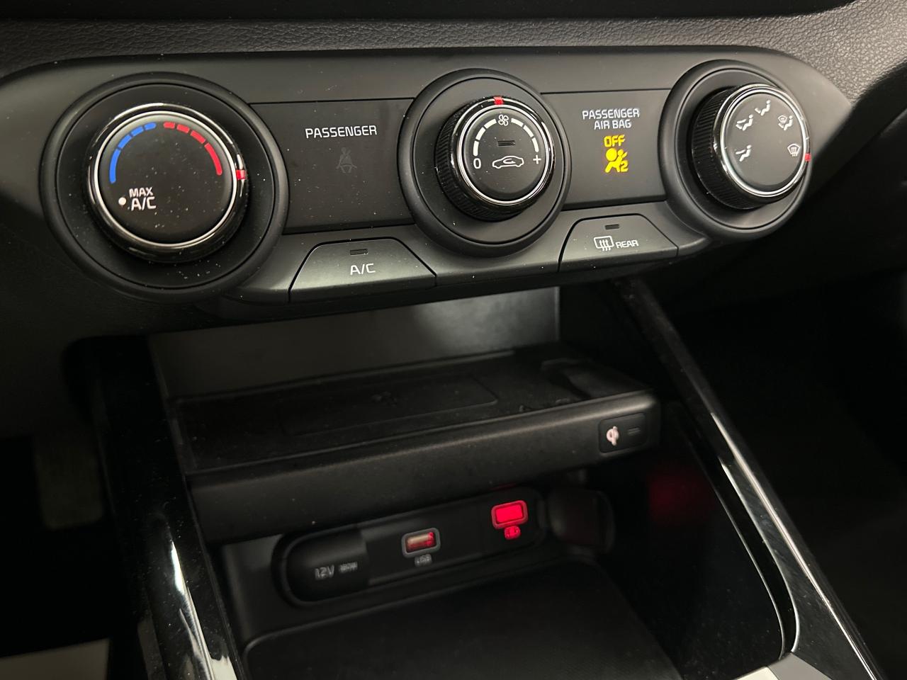 2023 Kia Forte EX 4dr Sedan Photo