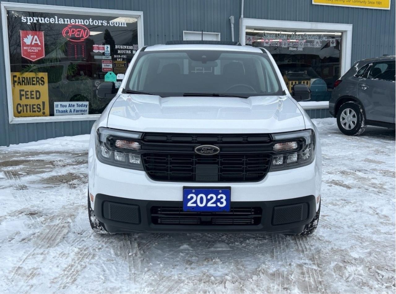 2023 Ford Maverick LARIAT LUXURY  ** 4K. TOW  PKG. ** Photo