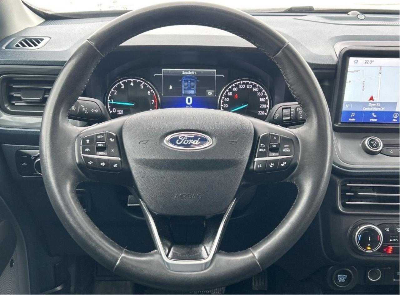 2023 Ford Maverick LARIAT LUXURY  ** 4K. TOW  PKG. ** Photo