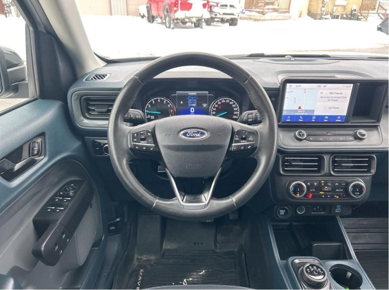 2023 Ford Maverick LARIAT LUXURY  ** 4K. TOW  PKG. ** Photo