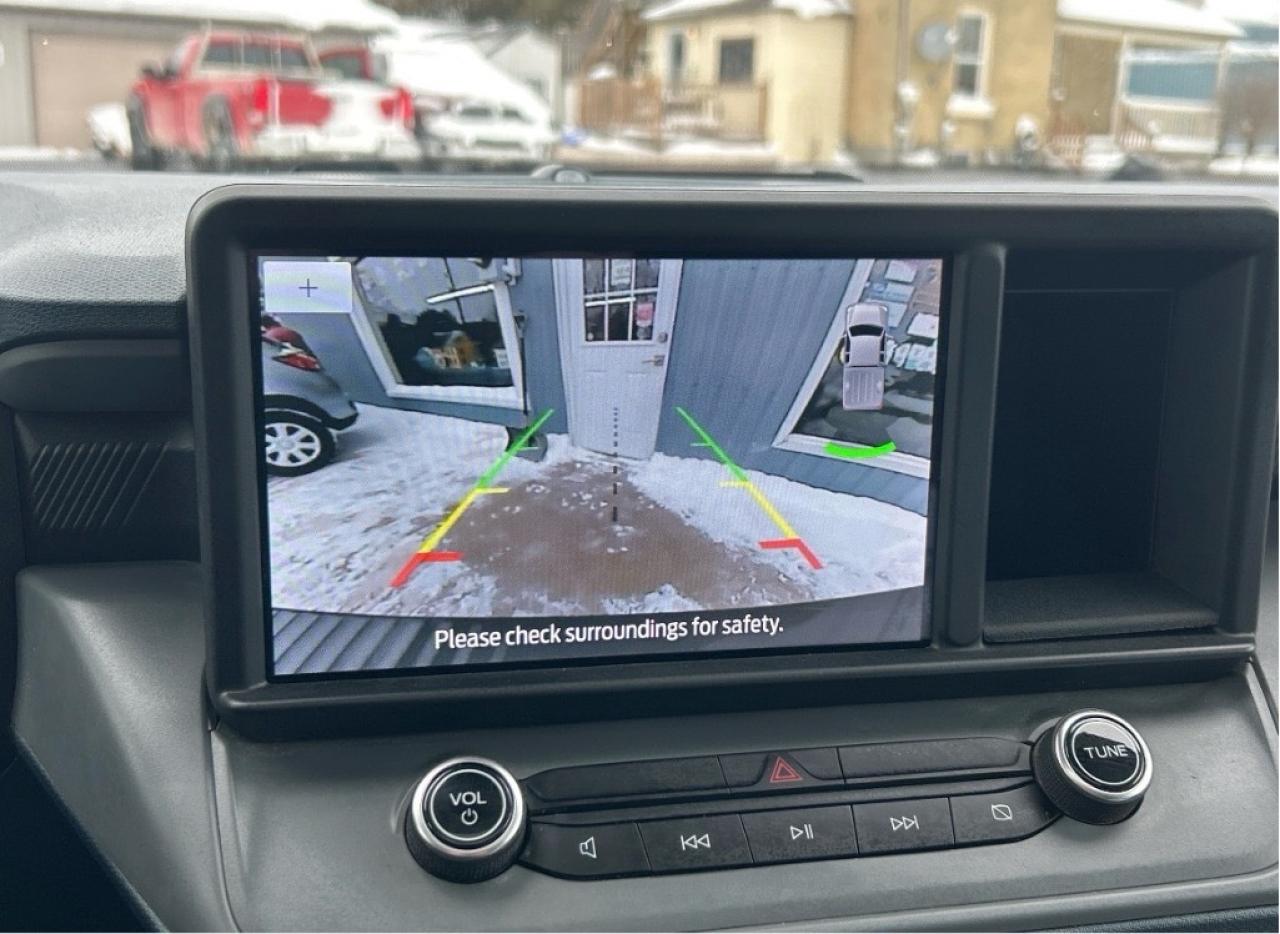 2023 Ford Maverick LARIAT LUXURY  ** 4K. TOW  PKG. ** Photo