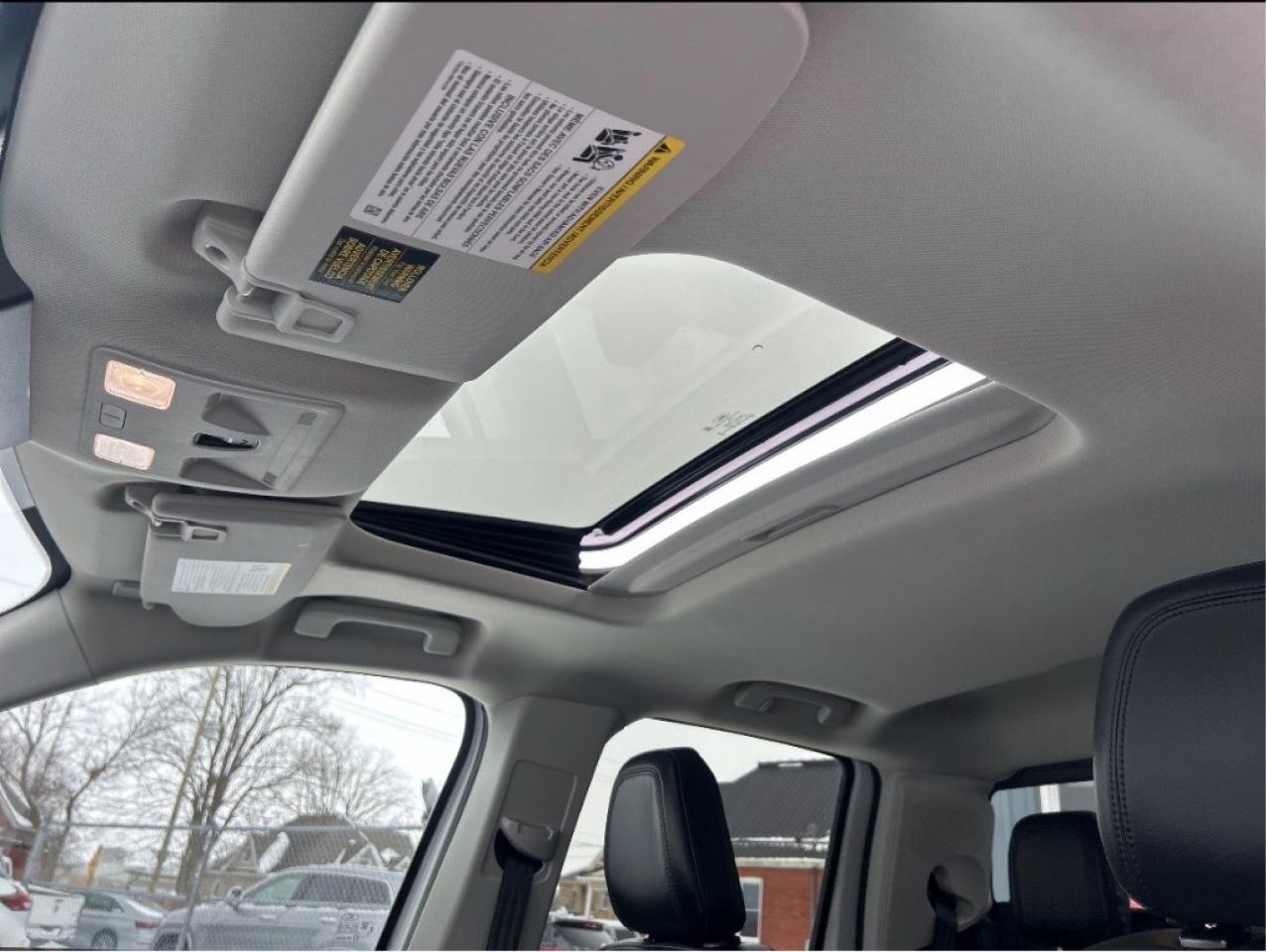 2023 Ford Maverick LARIAT LUXURY  ** 4K. TOW  PKG. ** Photo