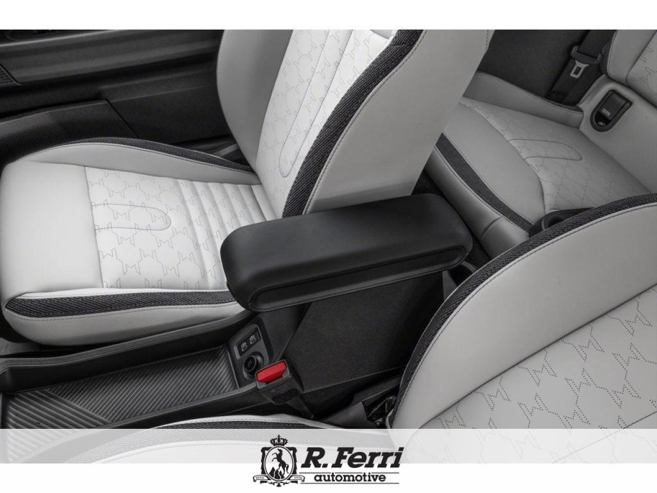 2026 MINI Convertible JCW 2dr Photo