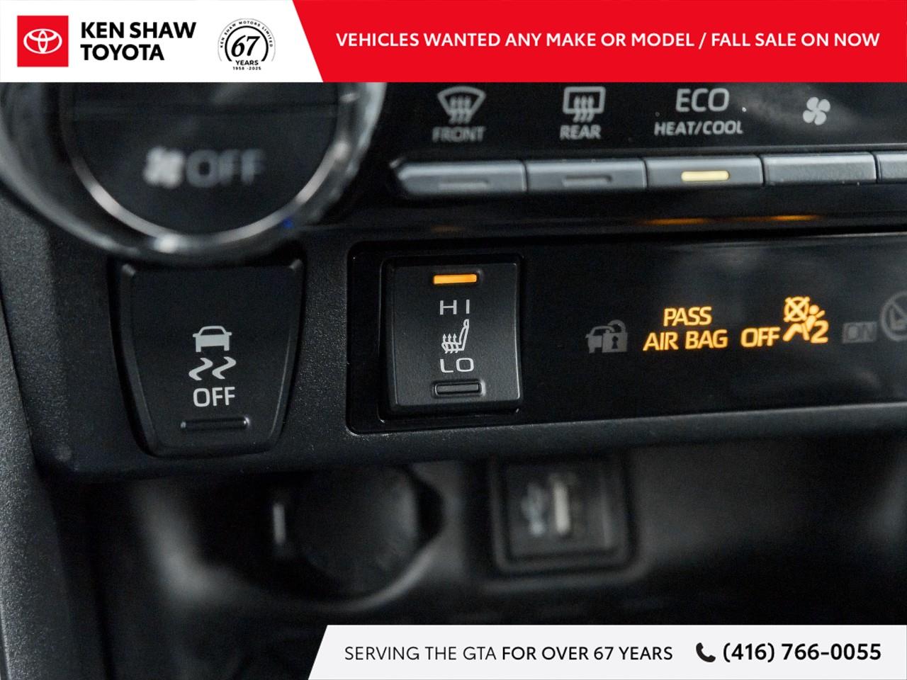 2024 Toyota RAV4 XLE 4dr All-wheel Drive Photo