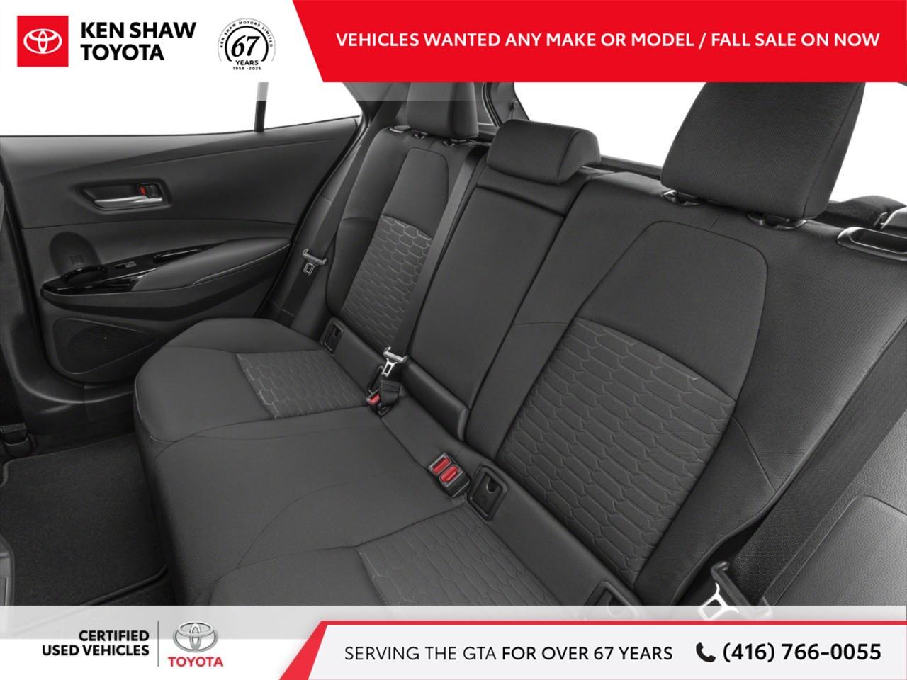 2024 Toyota Corolla Hatchback Base 5dr Photo