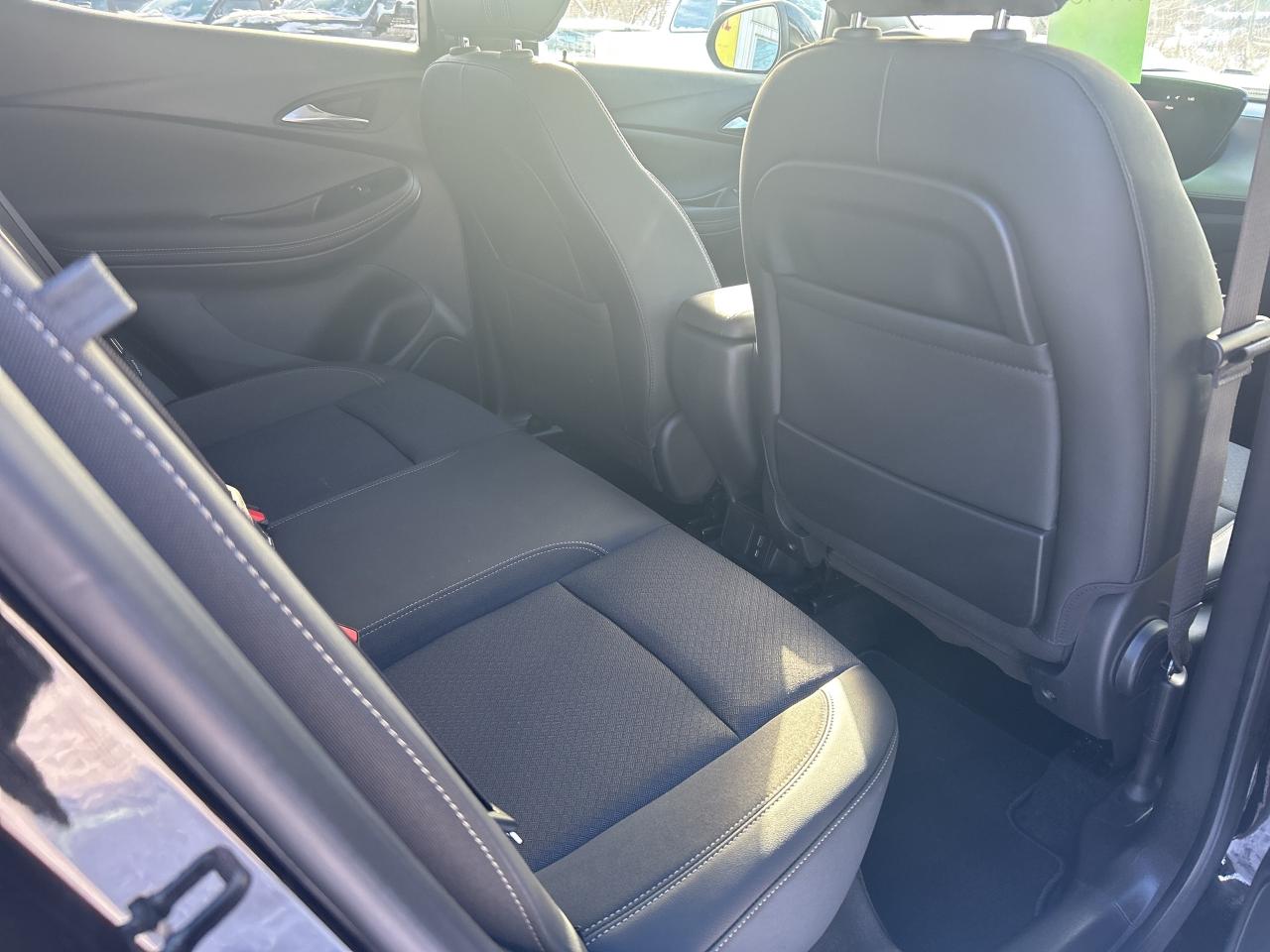 2024 Buick Encore GX Preferred Photo