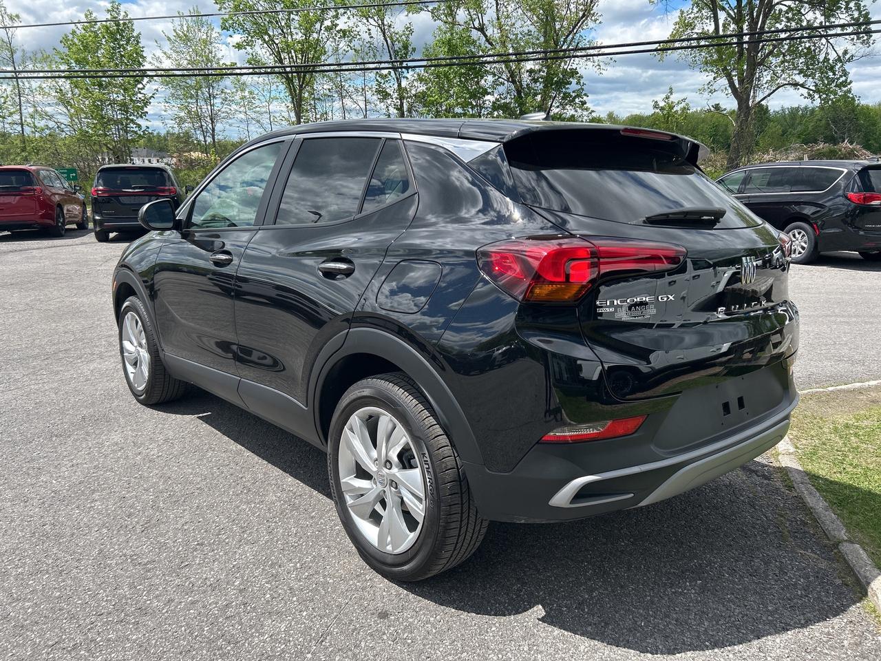 2024 Buick Encore GX Preferred Photo4