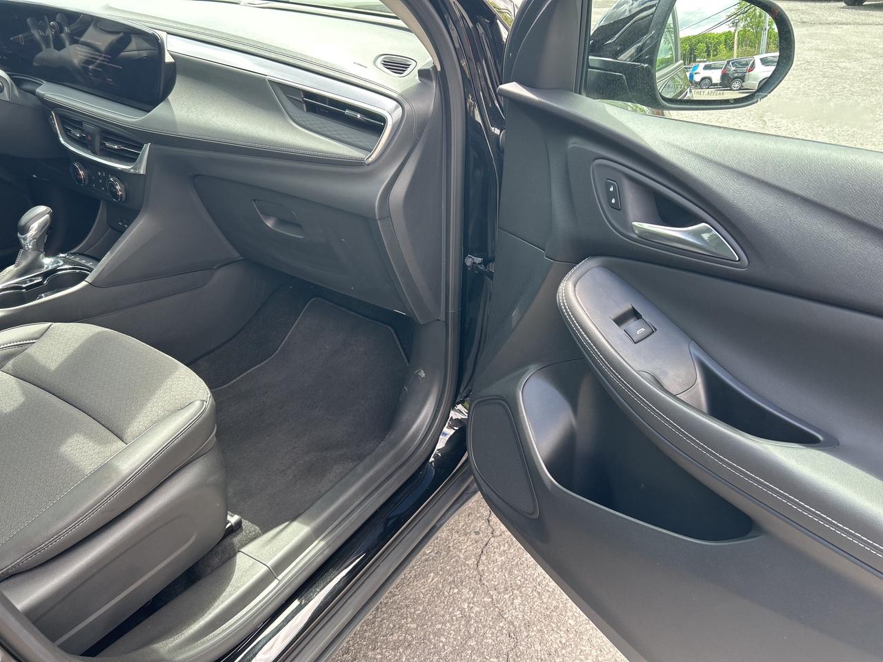 2024 Buick Encore GX Preferred Photo