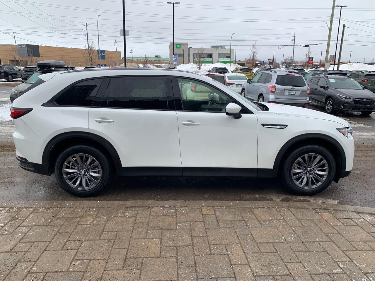 2025 Mazda CX-90 MHEV GS-L 4dr i-ACTIV All-Wheel Drive Sport Utility Photo3