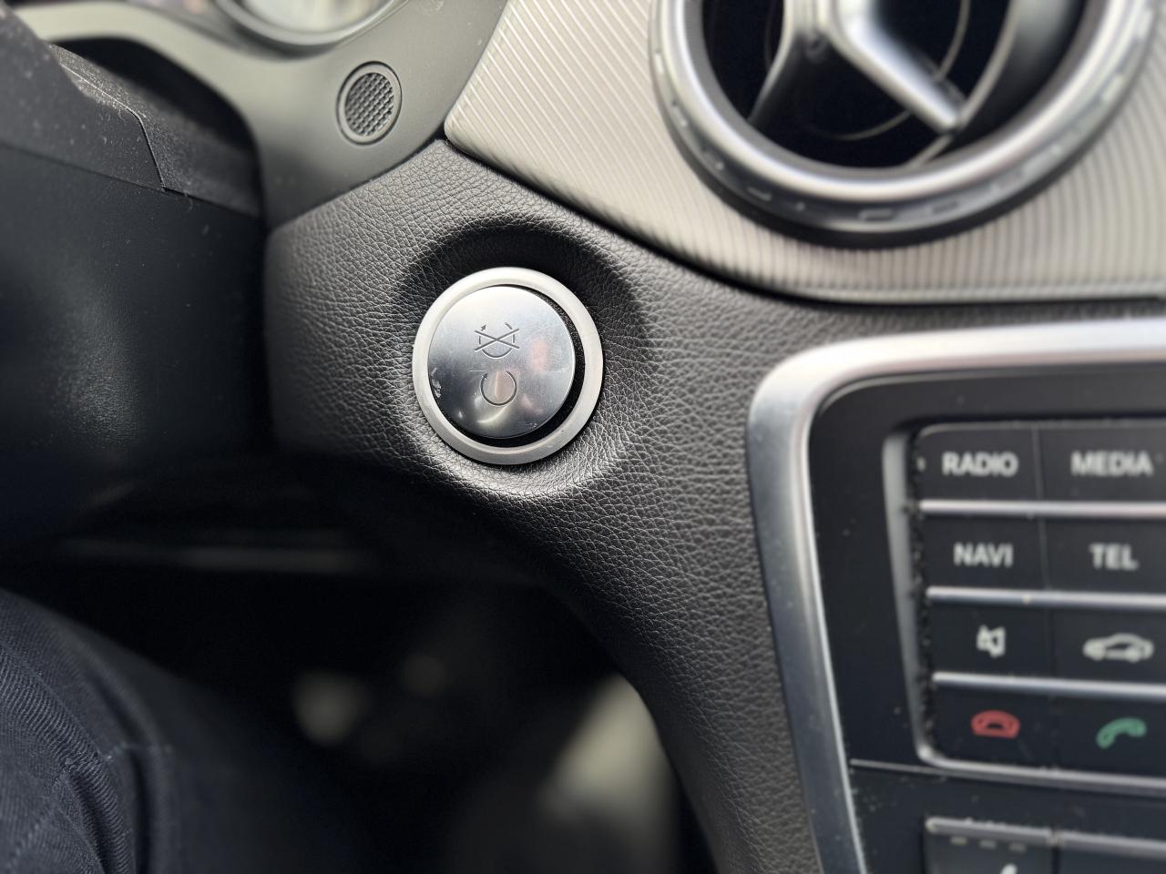 2016 Mercedes-Benz GLA GLA 250 4MATIC SUV Photo