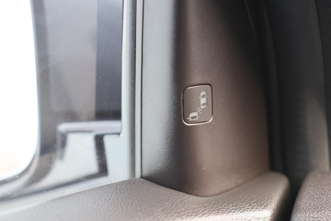 2019 Acura MDX A-SPEC SH-AWD/7PASS/NAV/SUNROOF/BCAM/ADAPT CRUISE/ Photo