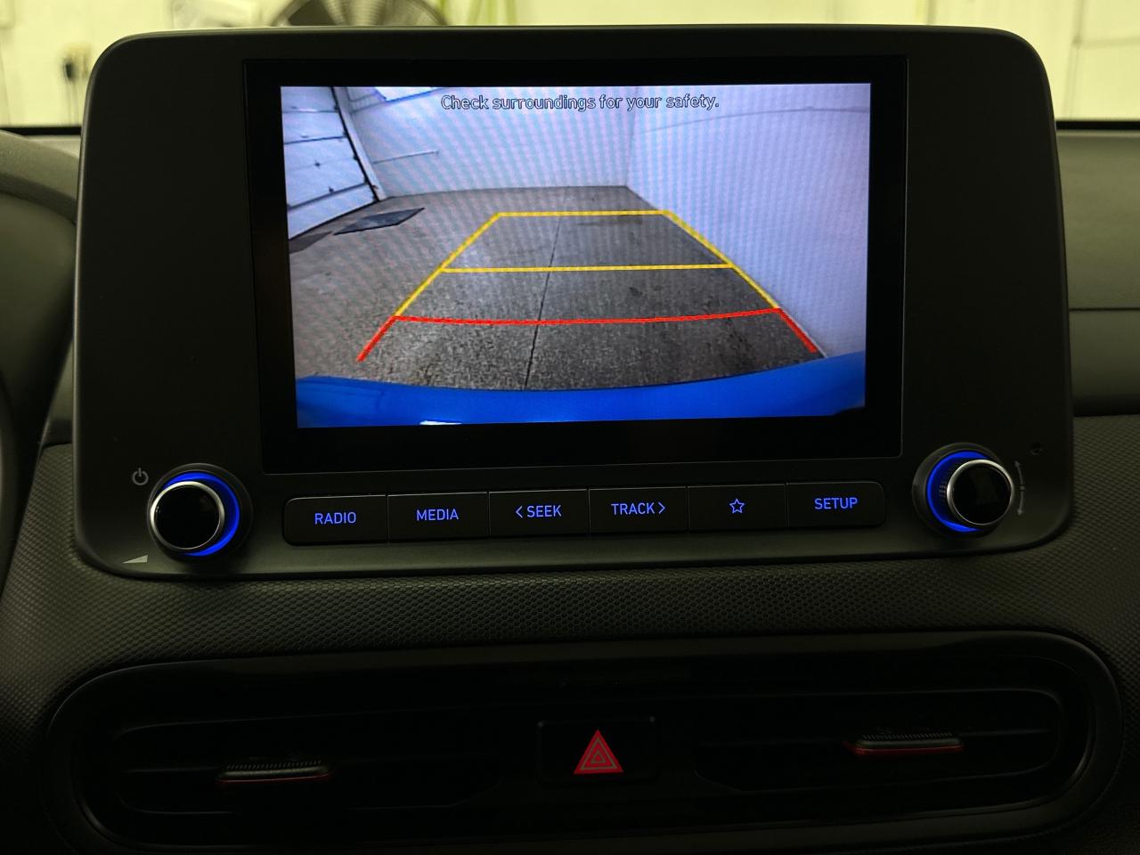 2022 Hyundai KONA 1.6T N Line w/Two-Tone Roof 4dr All-Wheel Drive Photo