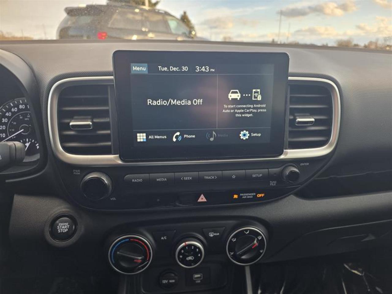 2021 Hyundai Venue FWD Preferred Photo