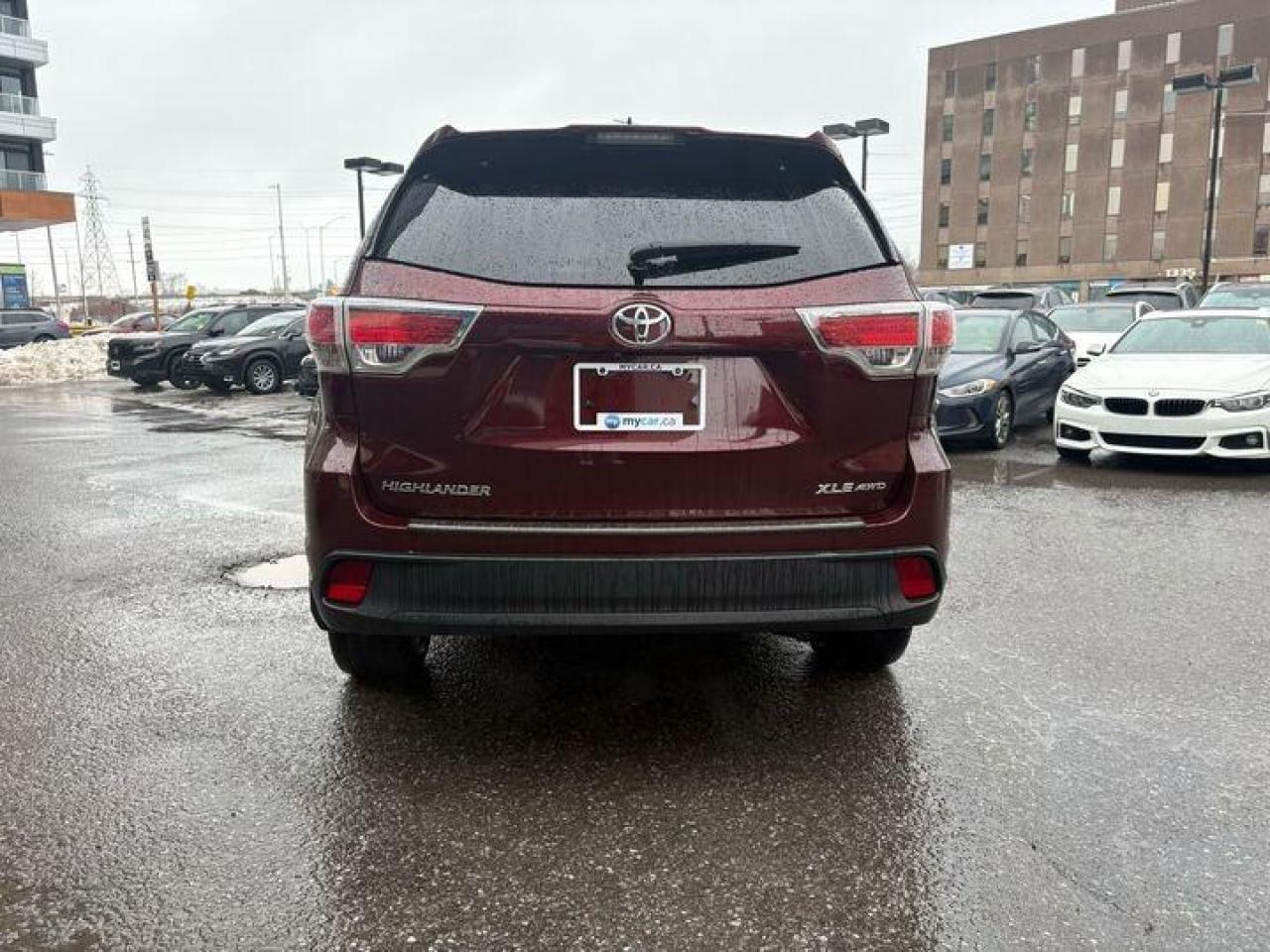 2016 Toyota Highlander  Photo