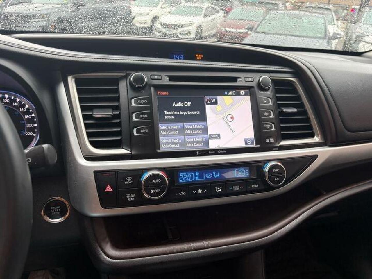 2016 Toyota Highlander  Photo