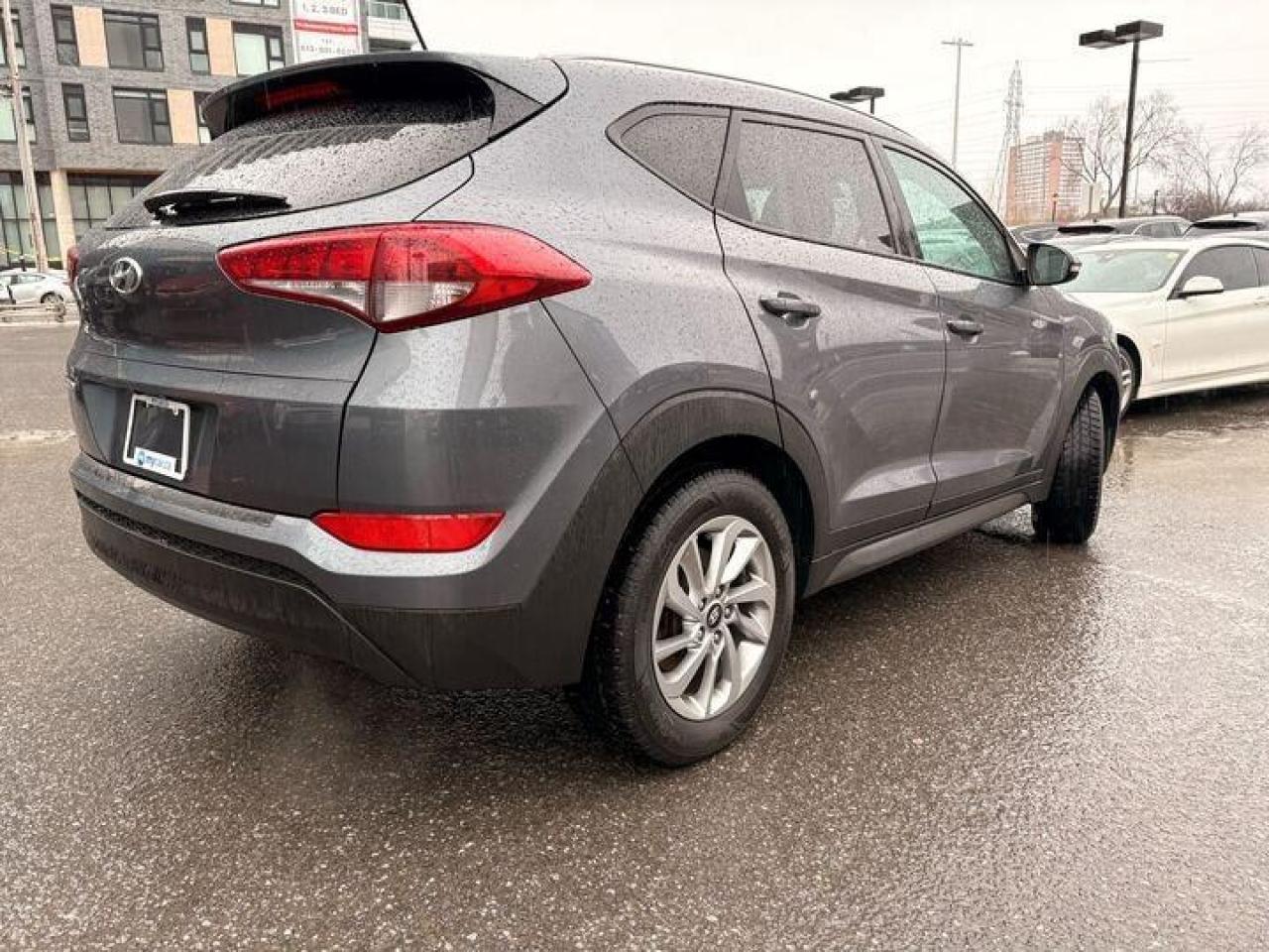 2016 Hyundai Tucson  Photo2