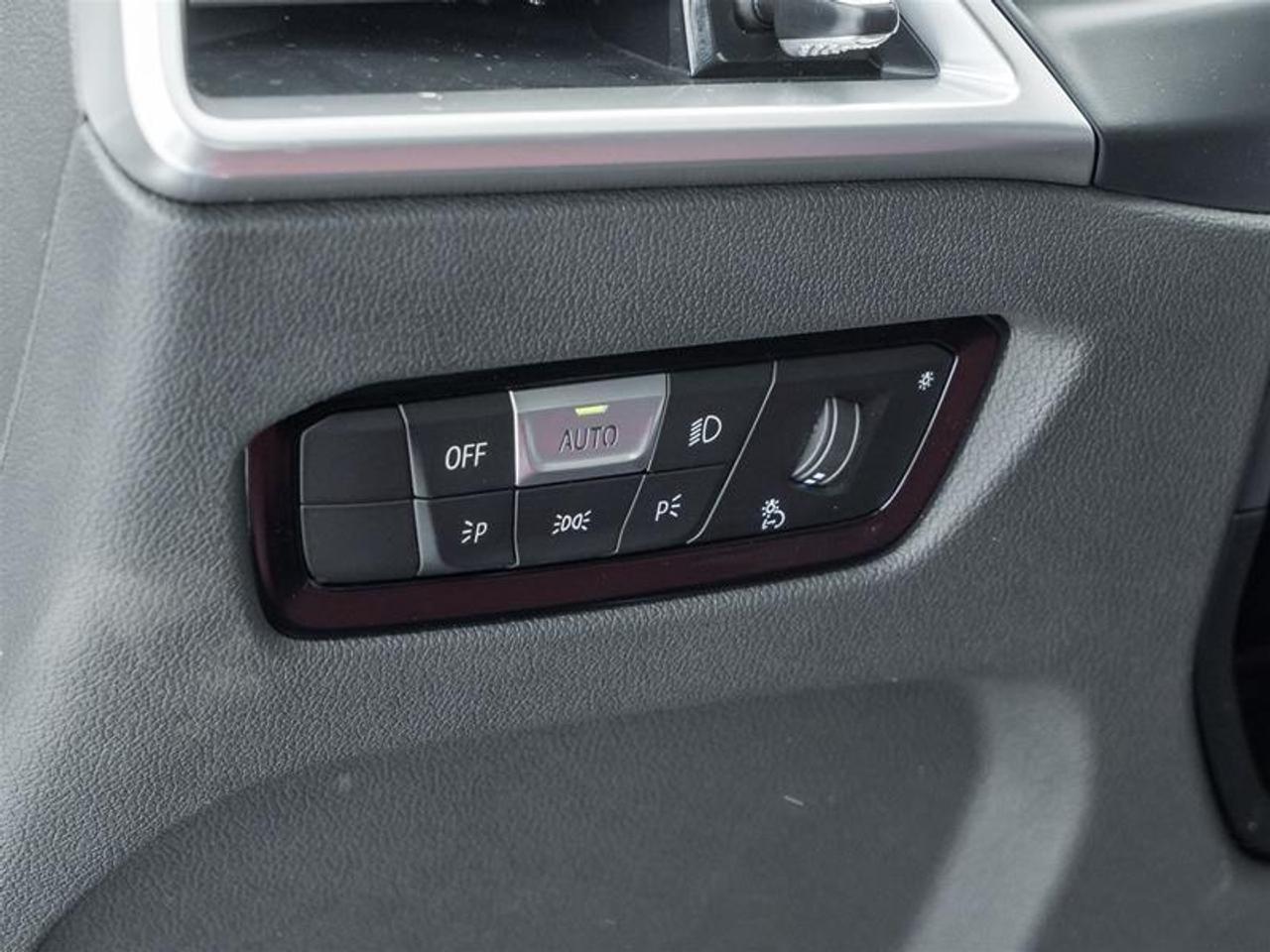 2026 BMW 330 i xDrive 4dr All-Wheel Drive Sedan Photo