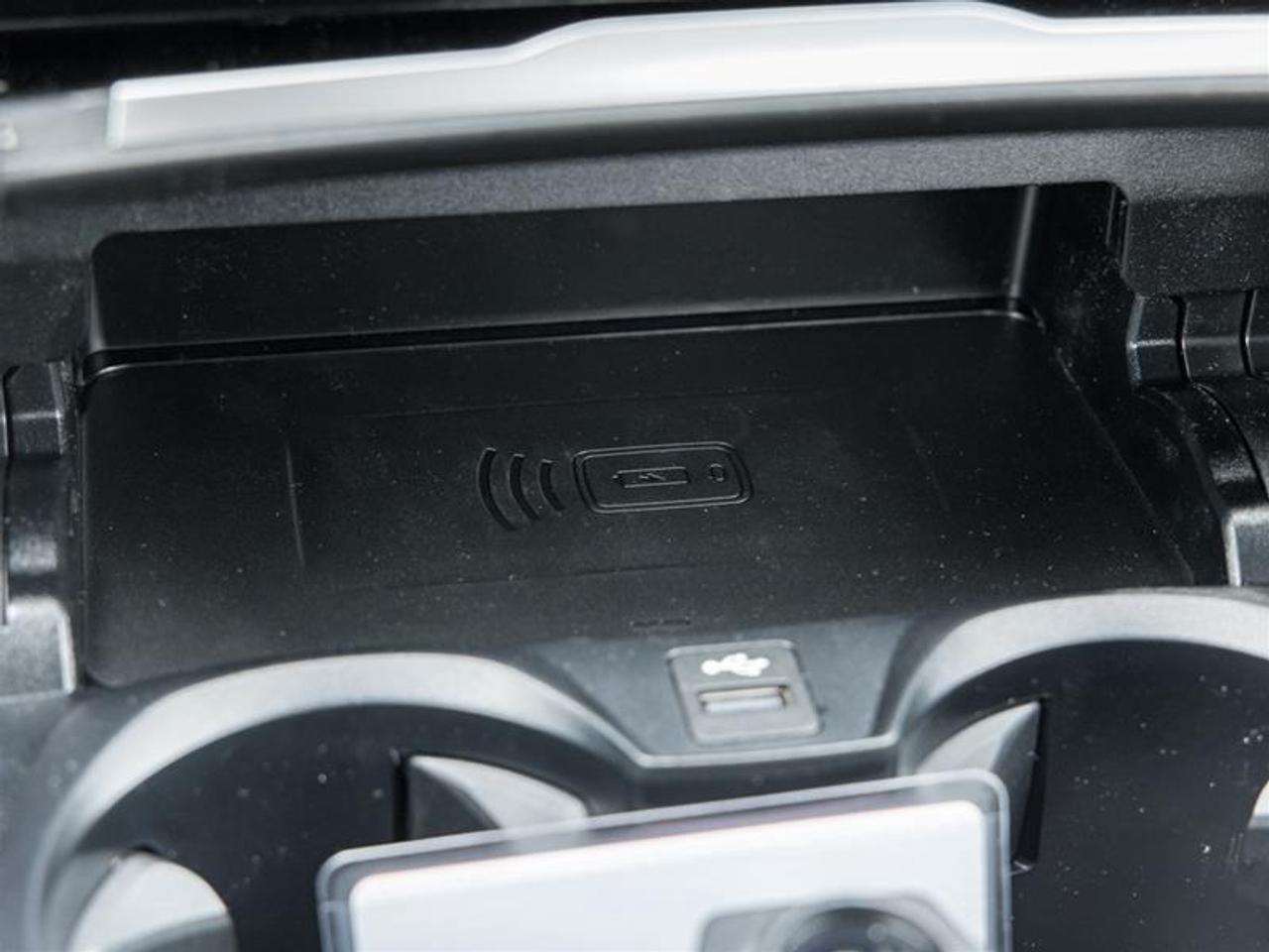 2026 BMW 330 i xDrive 4dr All-Wheel Drive Sedan Photo