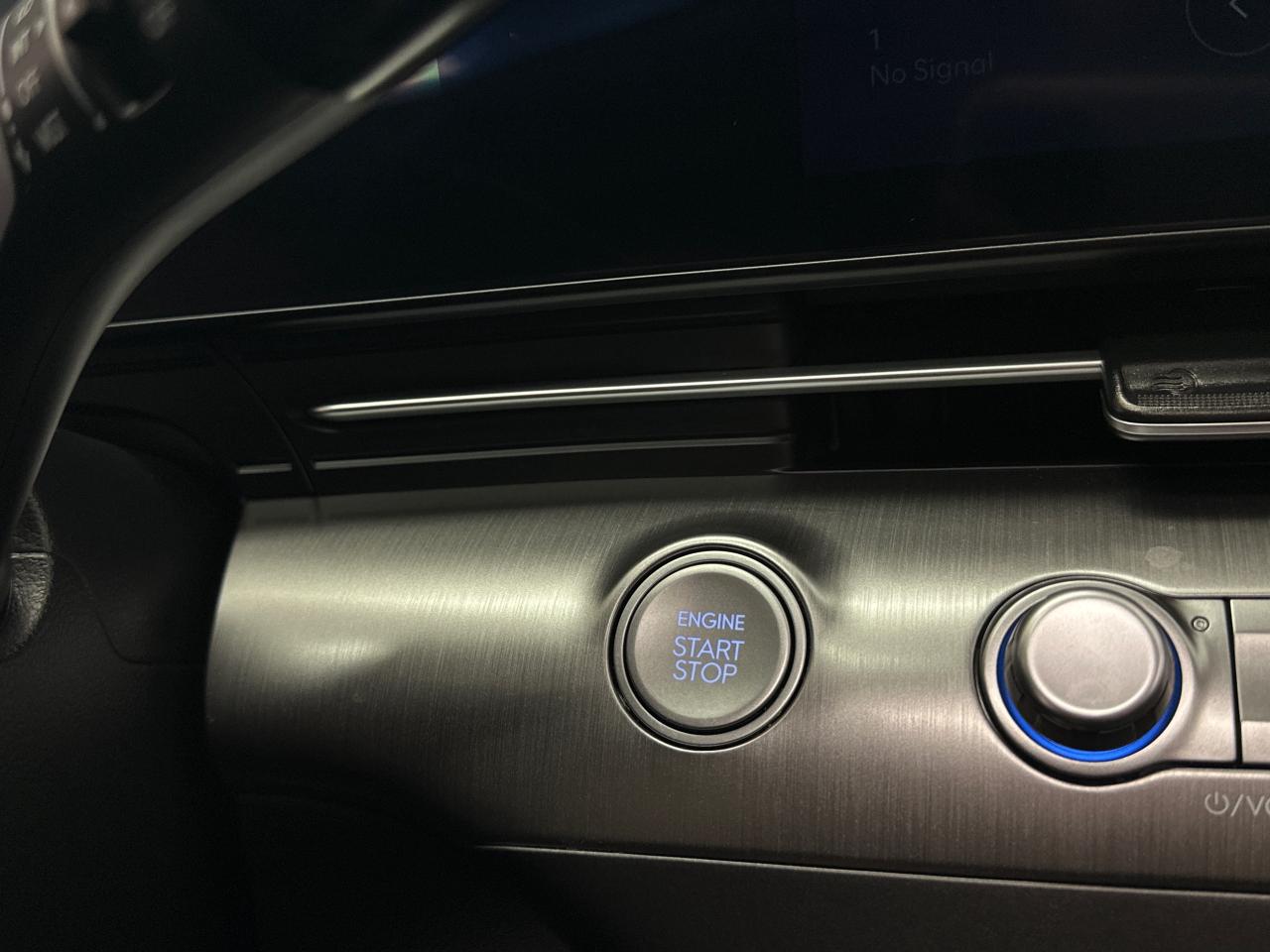 2025 Hyundai KONA 2.0L Preferred w/Trend Package 4dr All-Wheel Drive Photo