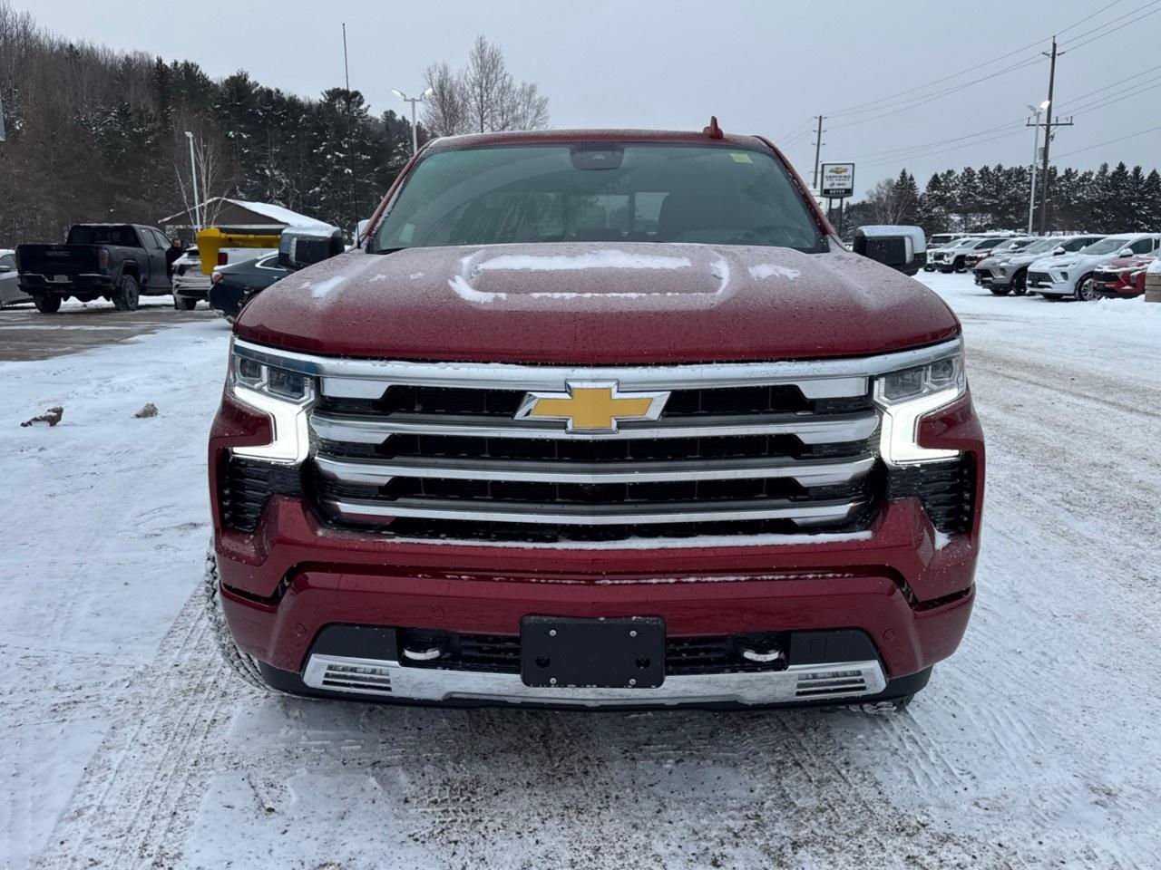 2026 Chevrolet Silverado 1500 Crew Cab Short Box 4-Wheel Drive High Country Photo