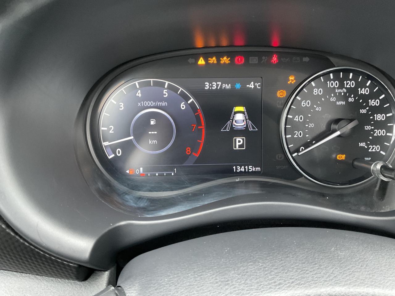 2024 Nissan Kicks SV 4dr Front-Wheel Drive Photo