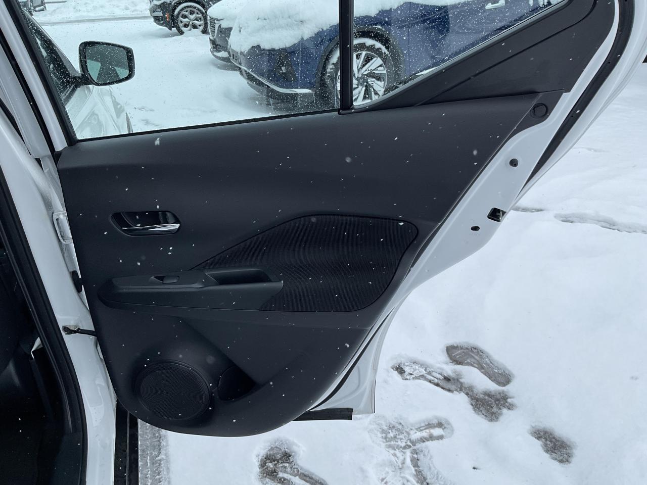 2024 Nissan Kicks SV 4dr Front-Wheel Drive Photo