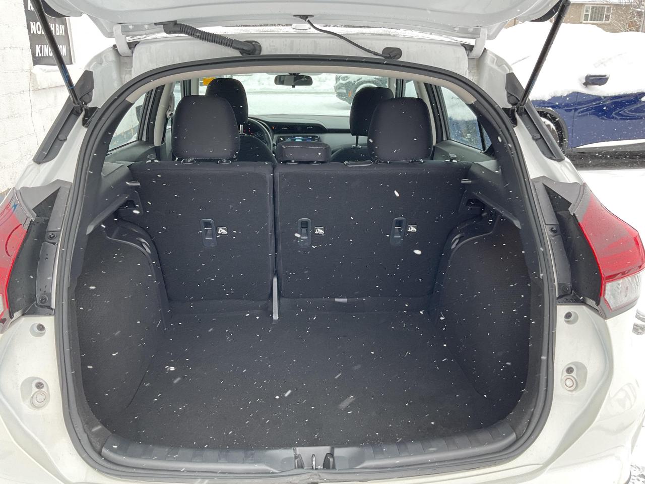 2024 Nissan Kicks SV 4dr Front-Wheel Drive Photo