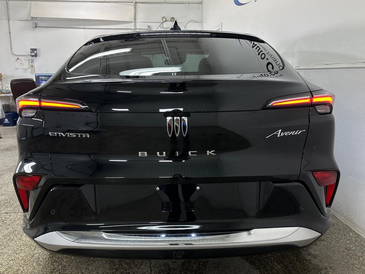 2024 Buick Envista Avenir 4dr Front-Wheel Drive Photo
