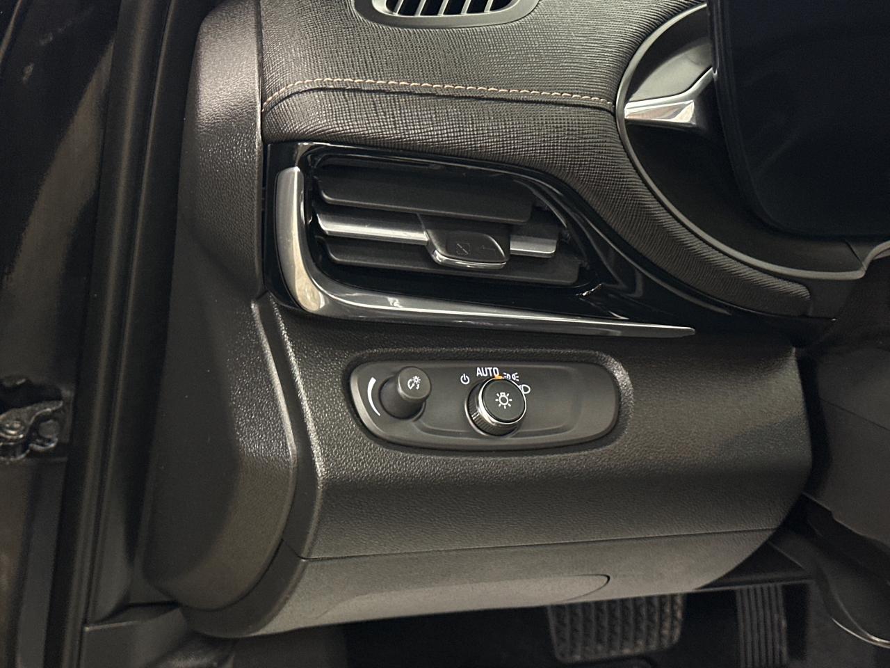 2024 Buick Envista Avenir 4dr Front-Wheel Drive Photo