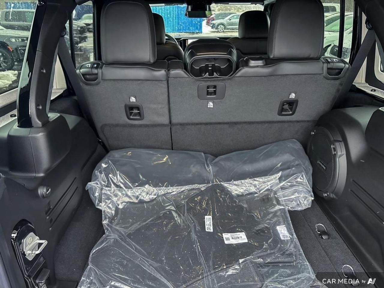 2026 Jeep Wrangler Rubicon 4dr 4x4 Photo